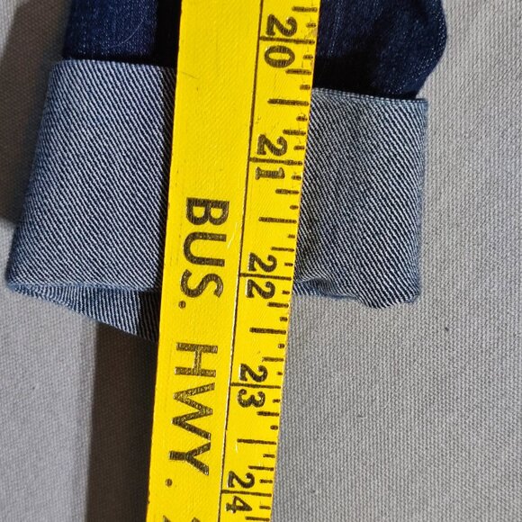 Vanity Premium Collection Capri Jeans women's size 28 (W32) ink blue colour - Picture 11 of 13